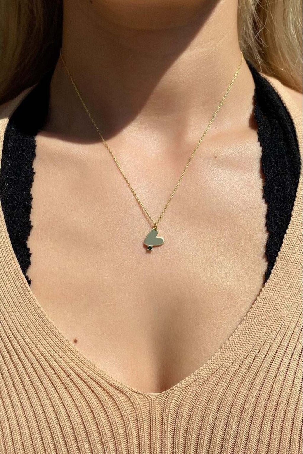 925 Ayar Gümüş, 14 Ayar Gold, Lacivert Taşlı Minimal Kalp Kolye. Sevgililer Günü