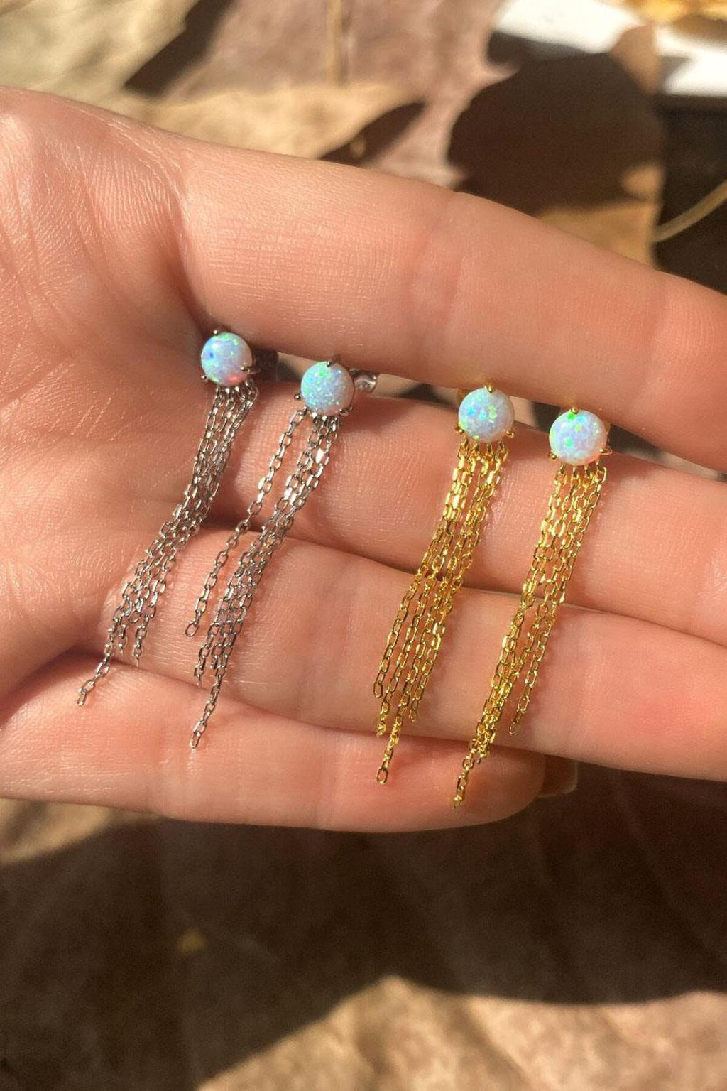 Opal Taşlı, Sallantılı Küpe