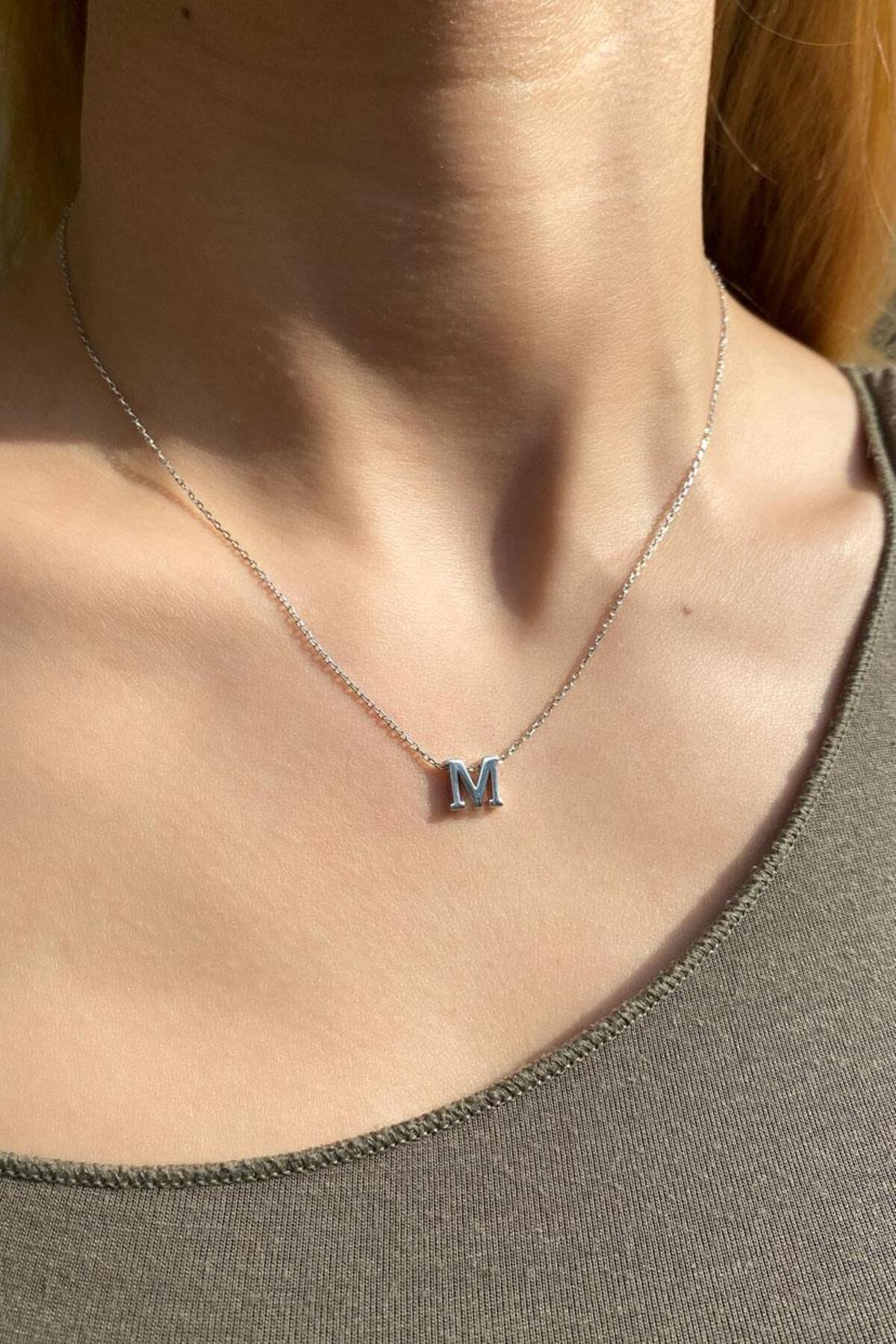 M Harfi Minimal Kolye