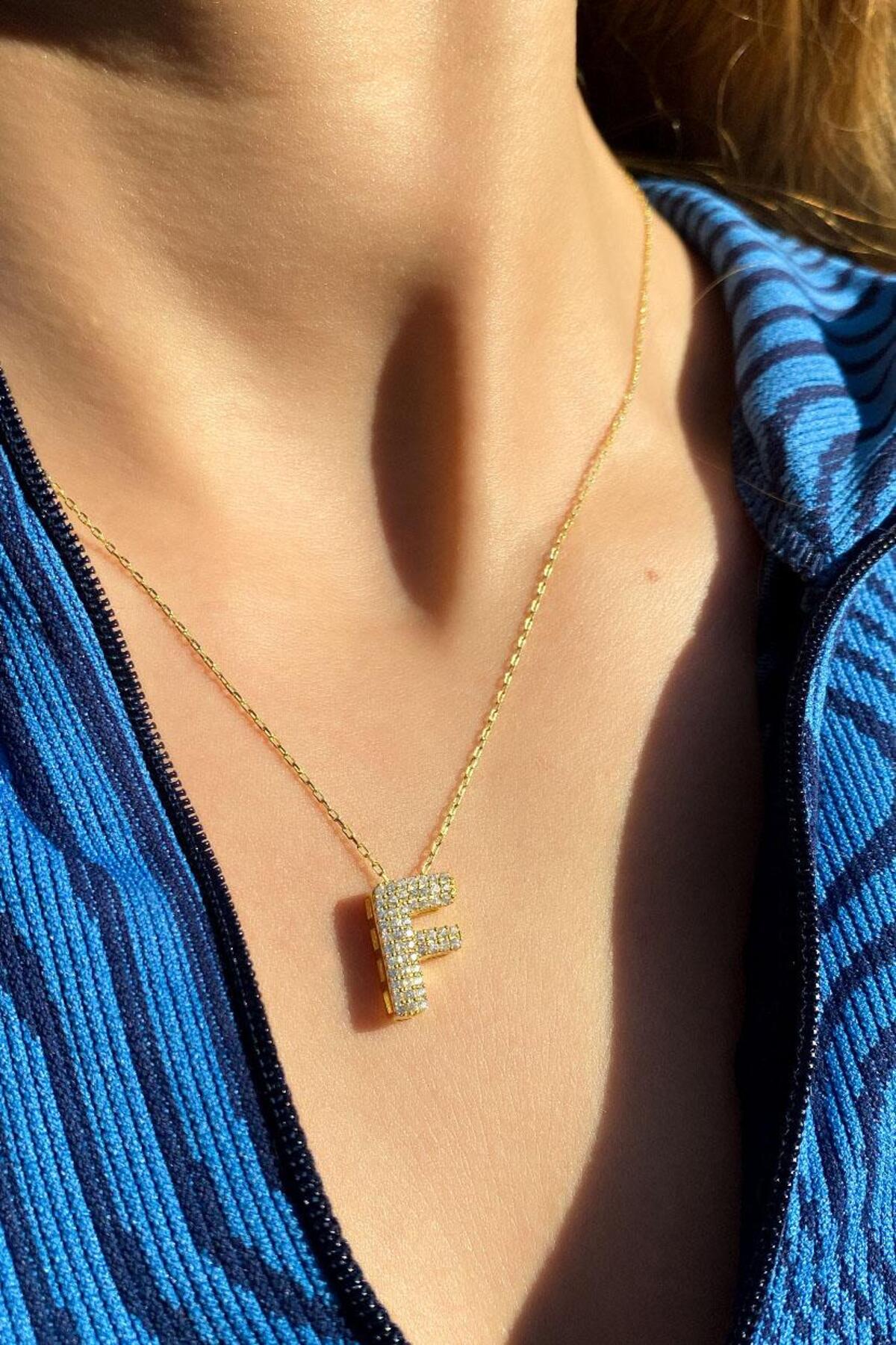 F Harf Kolye