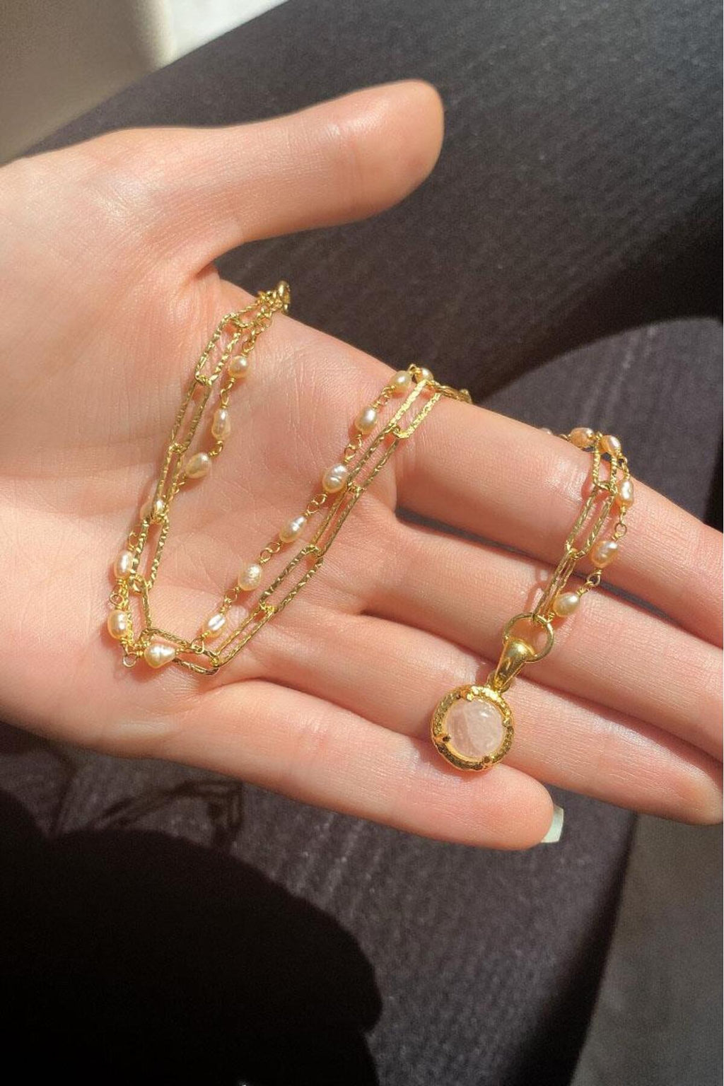 925 Ayar Gümüş, 14 Ayar Gold, Yarısı Zincir-Yarısı Gerçek İnci Yuvarlak Ay Taşı Kolye