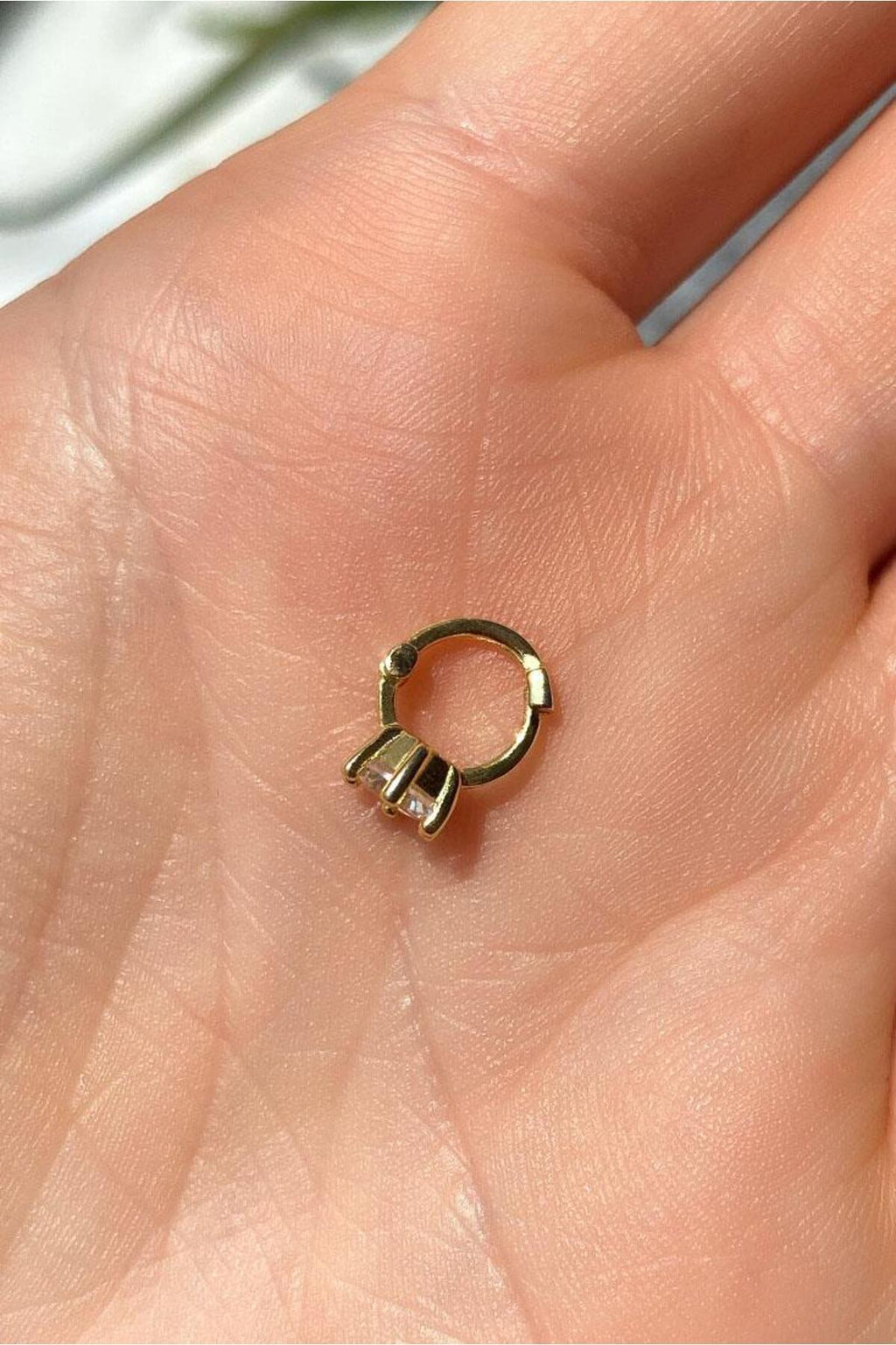 Tek Taşlı Halka Piercing Küpe