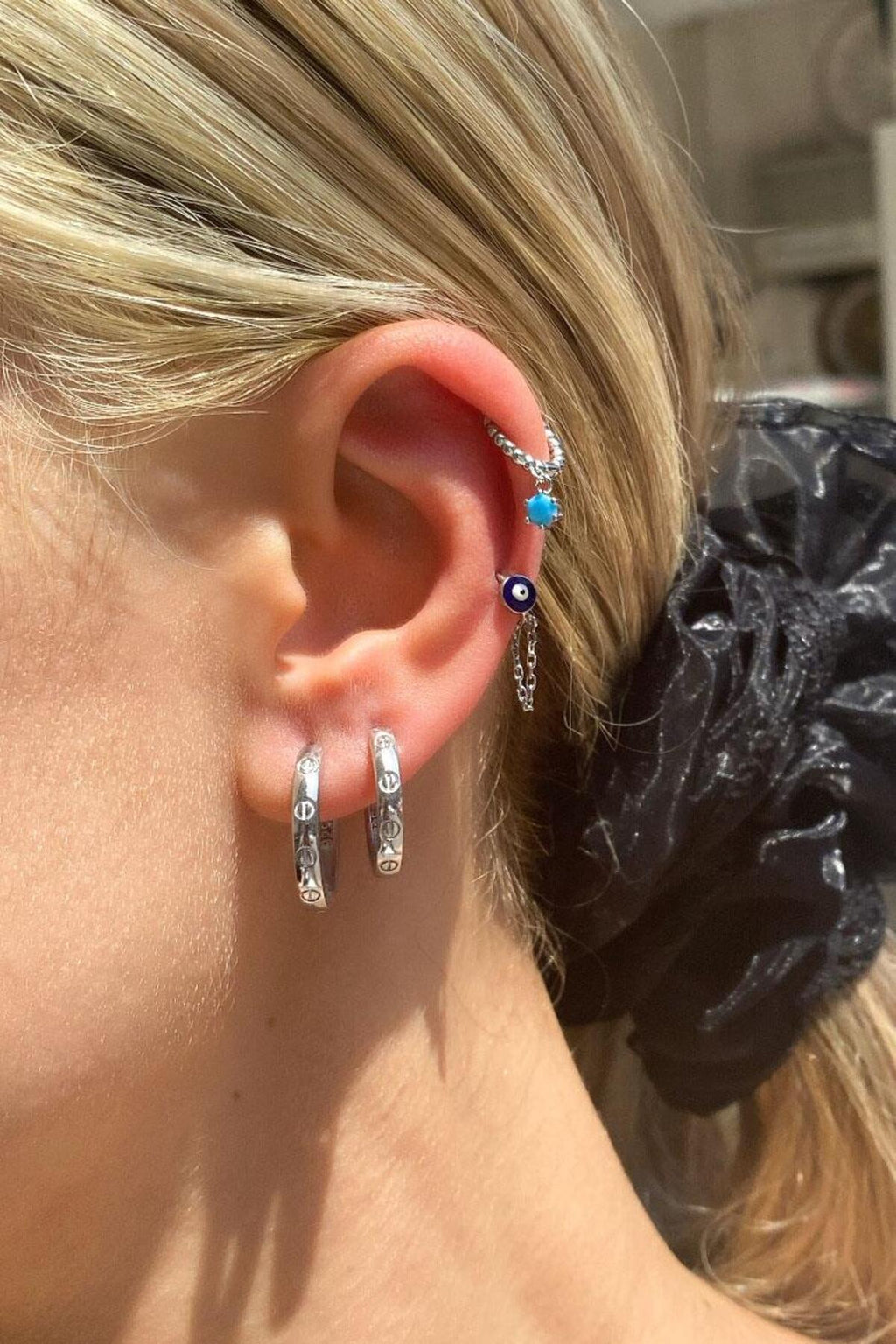 Küçük Boy Mineli Nazar Göz Zincirli Halka Piercing Küpe