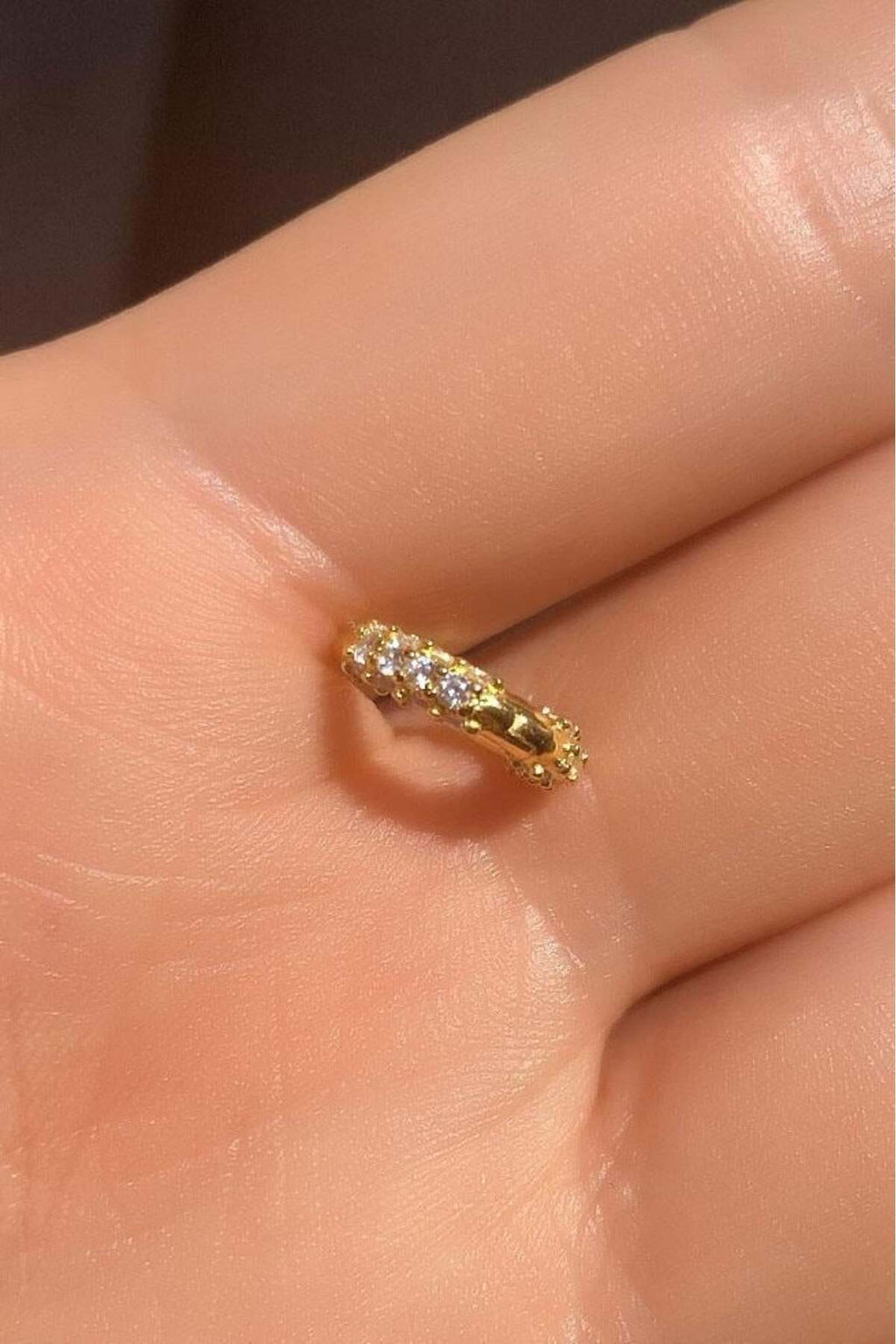 Taşlı Halka Piercing Küpe