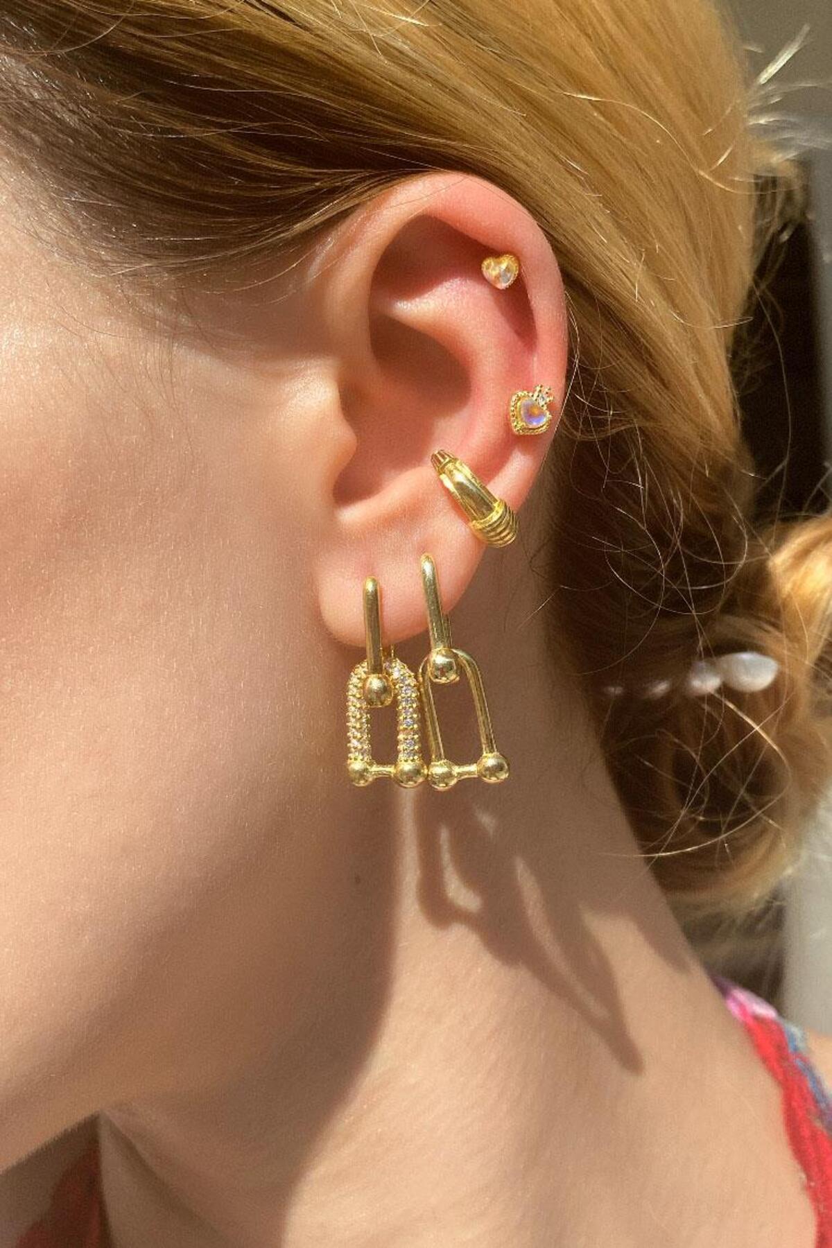 Opal Taşlı Kalp Piercing Küpe