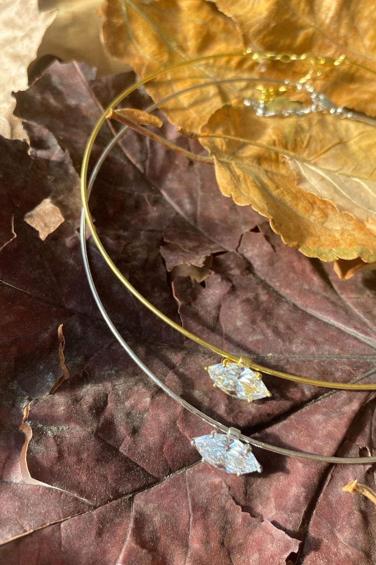 Badem Taşlı Choker Kolye
