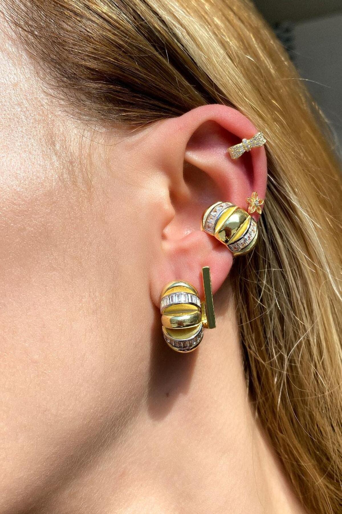 Kurdele Piercing Küpe