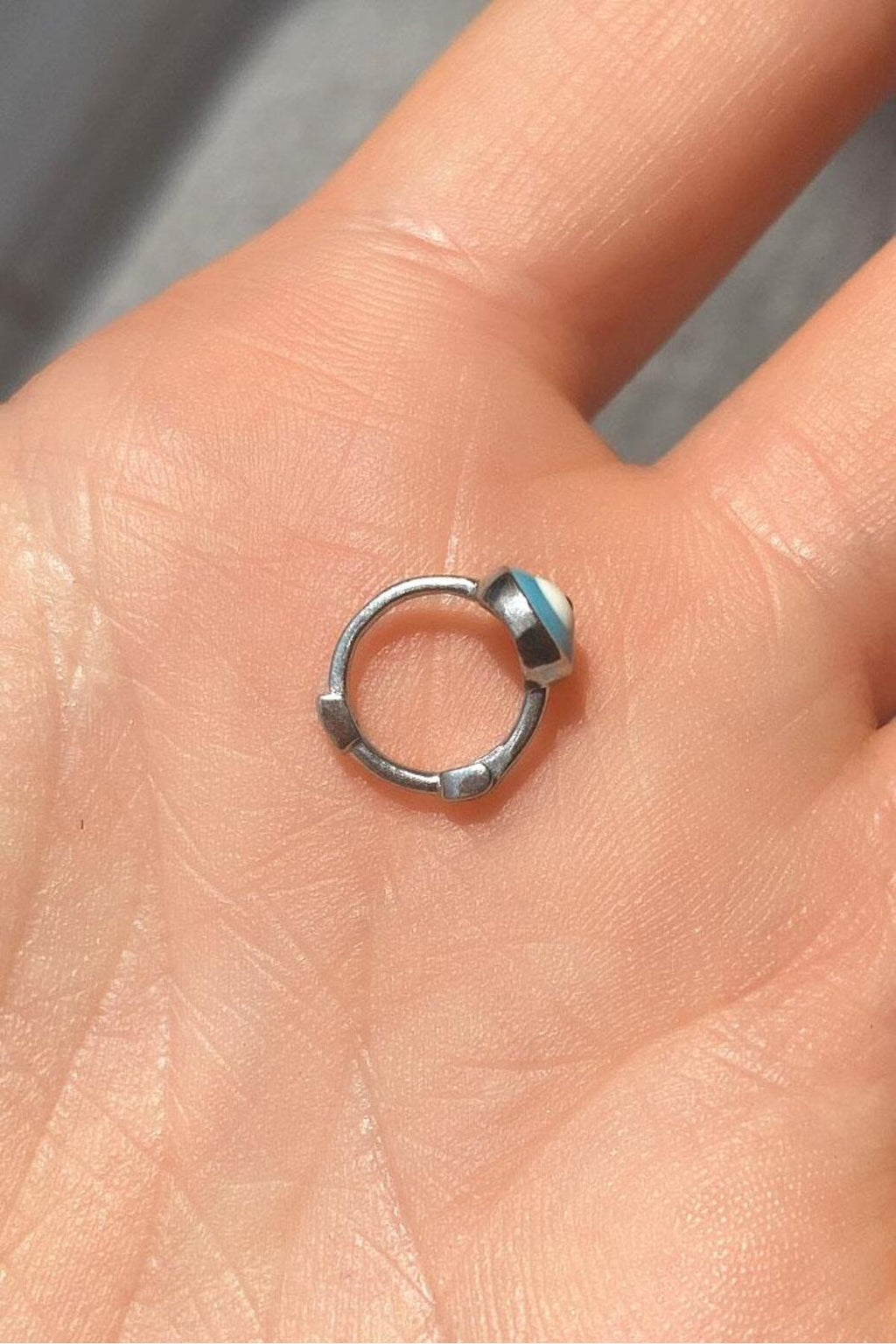Büyük Boy Mineli Nazar Göz Halka Piercing Küpe