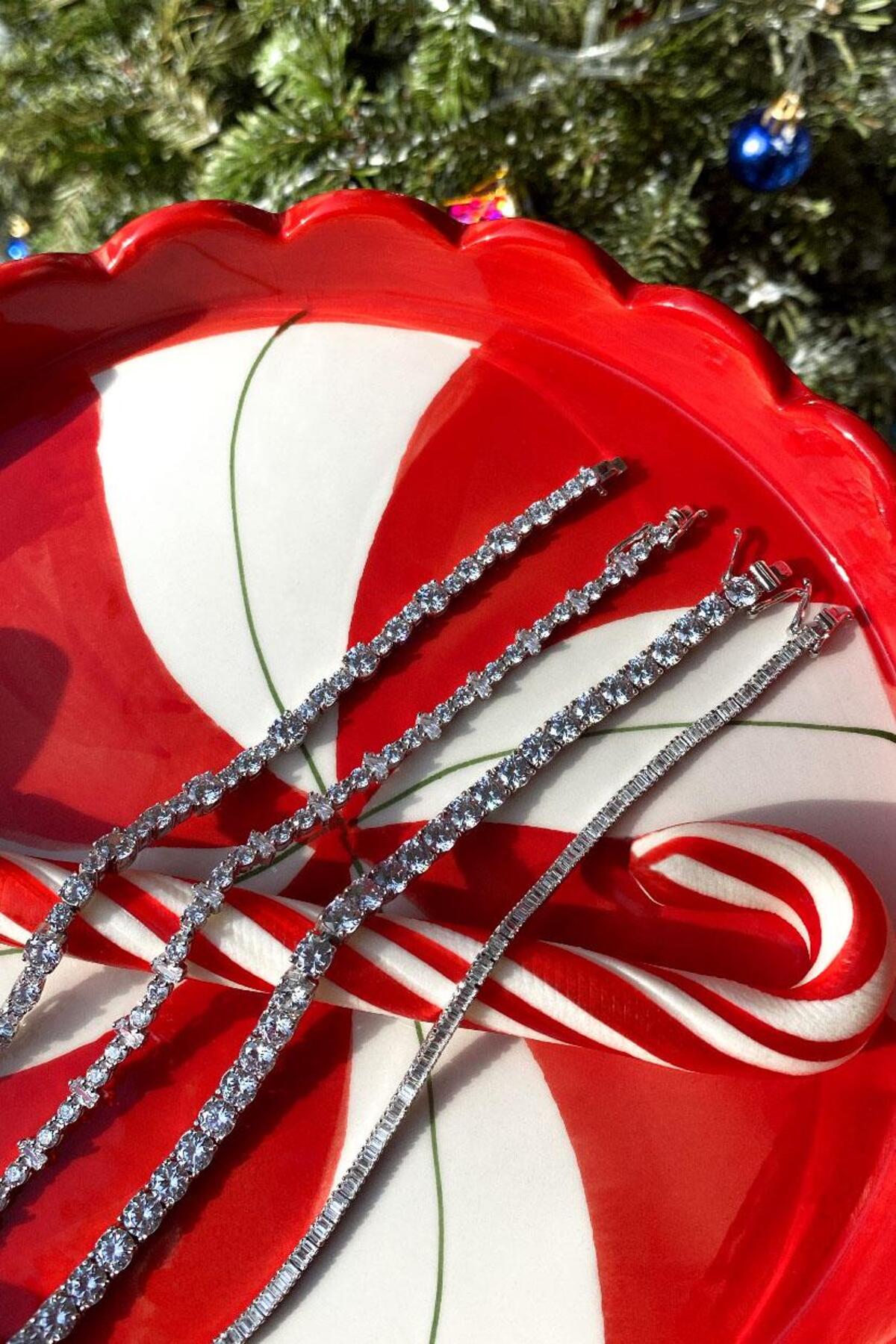 925 Ayar Gümüş, Silver, A+ Kalite Araları Baget Taşlı Su Yolu Bileklik