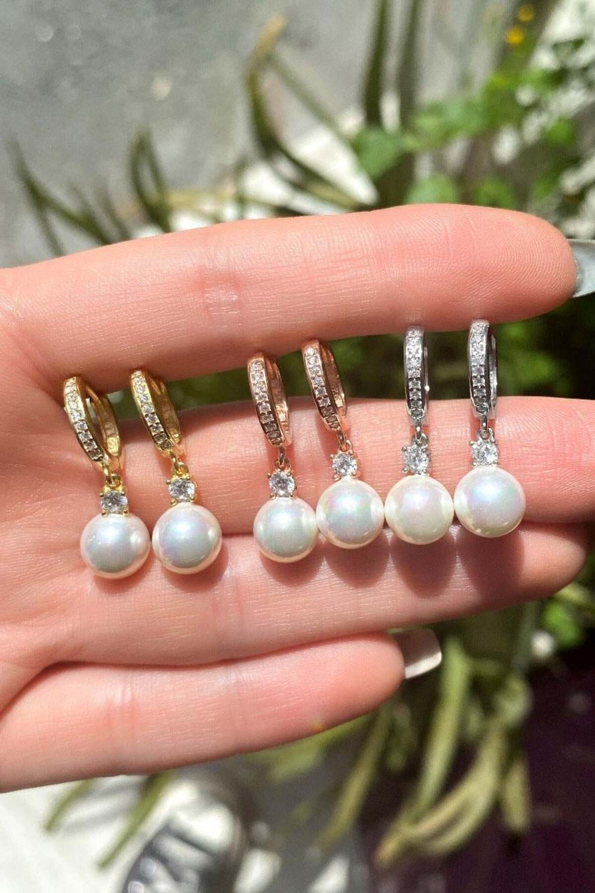 Sallantılı İnci Küpe