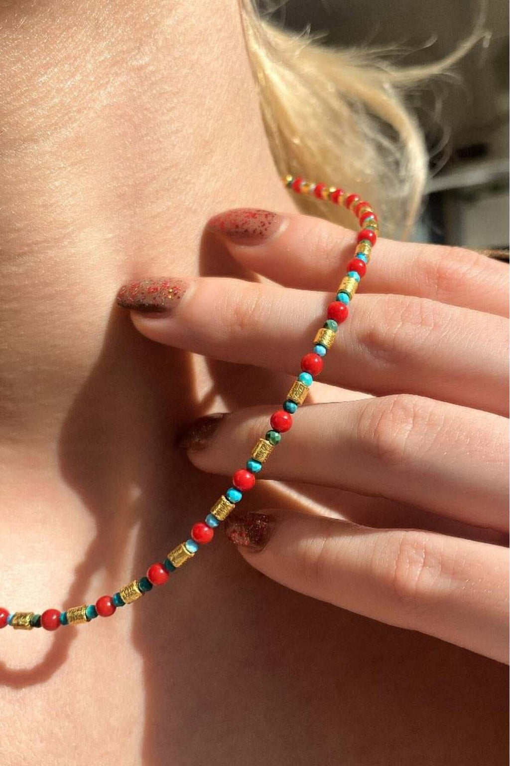 925 Ayar Gümüş, Doğal Taşlı, Araları Kırmızı Akik ve Firuze Taşlı Choker Kolye