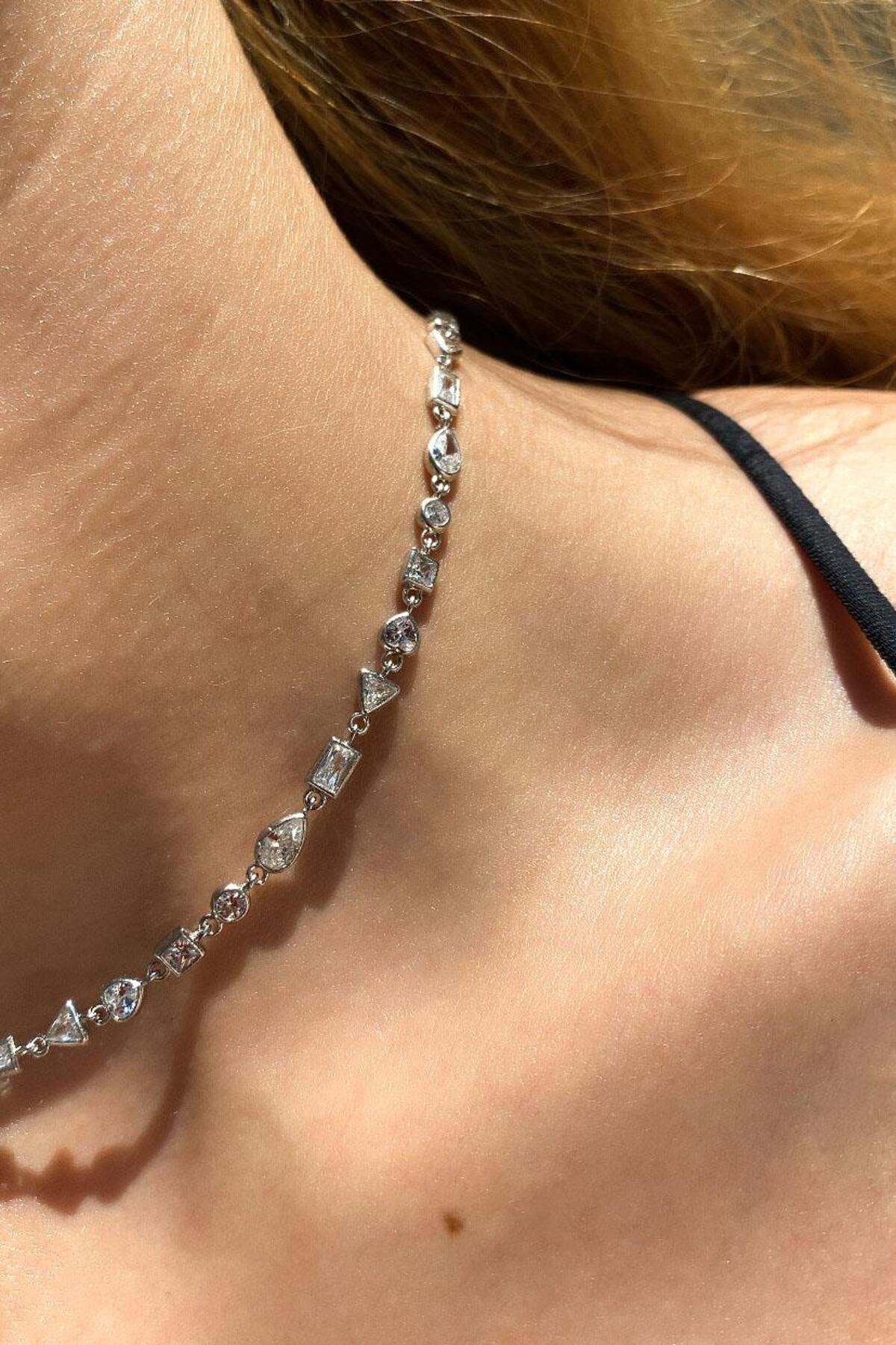 925 Ayar Gümüş, Geometrik Taşlı Choker Kolye