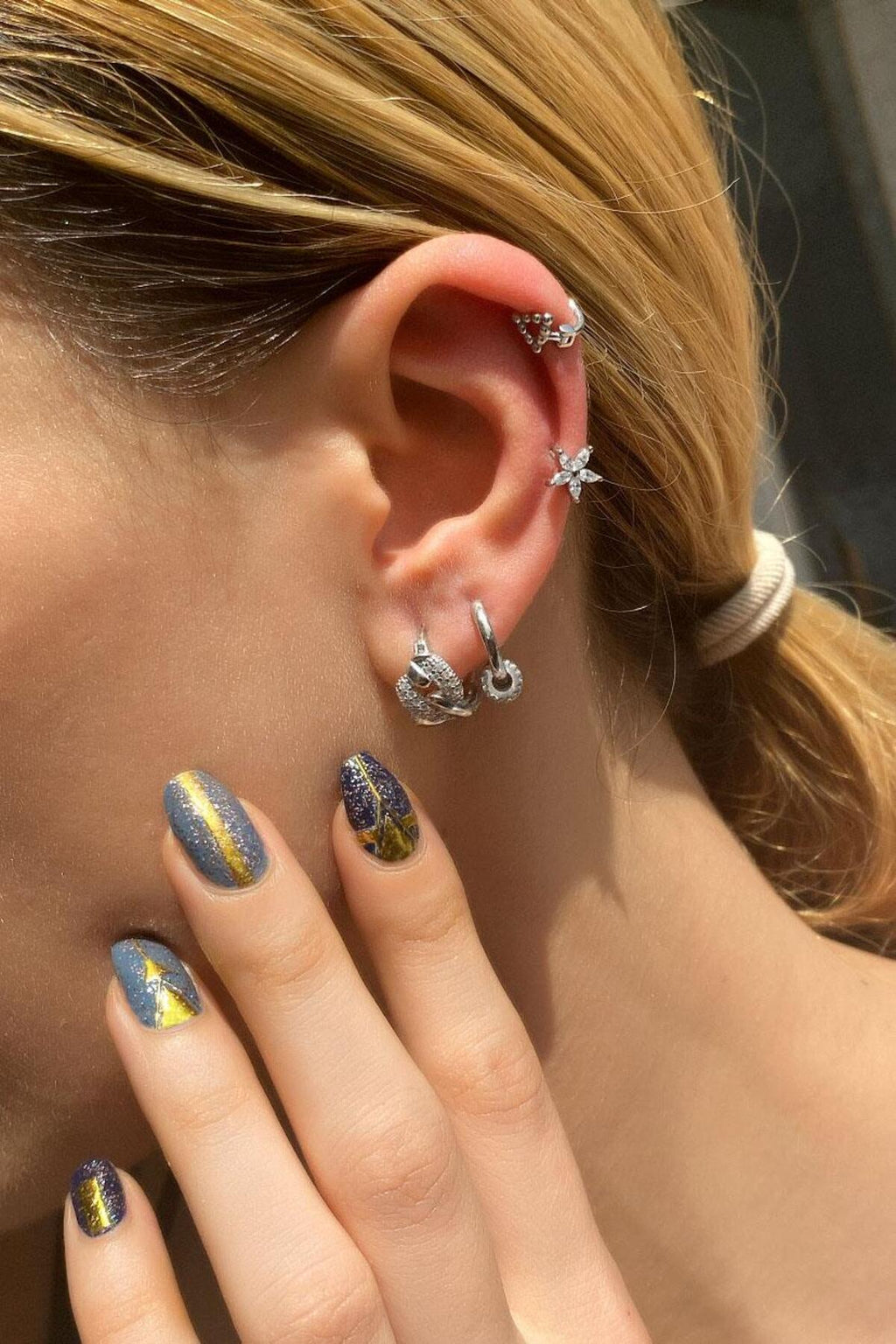 Üçgen Halka Piercing Küpe