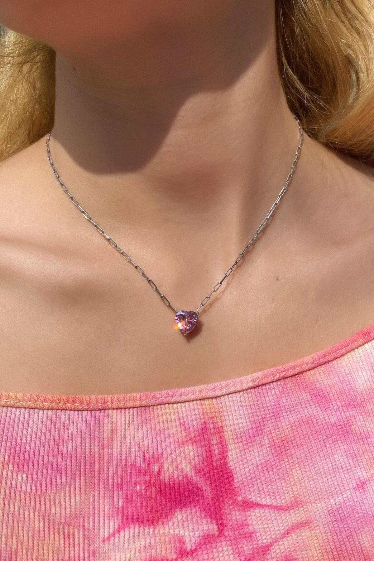 Pembe Taşlı Kalp Choker Kolye