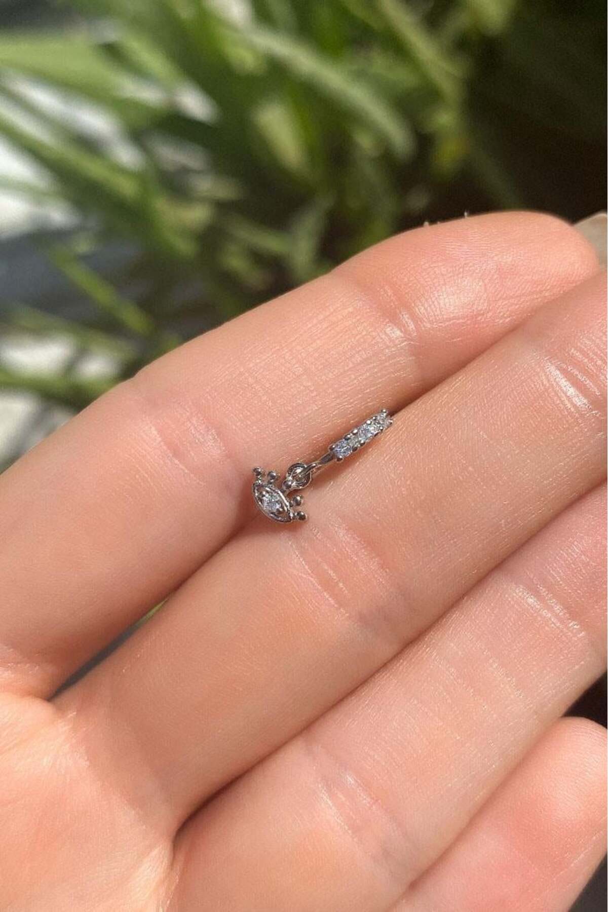 Sallantılı Göz Halka Piercing Küpe