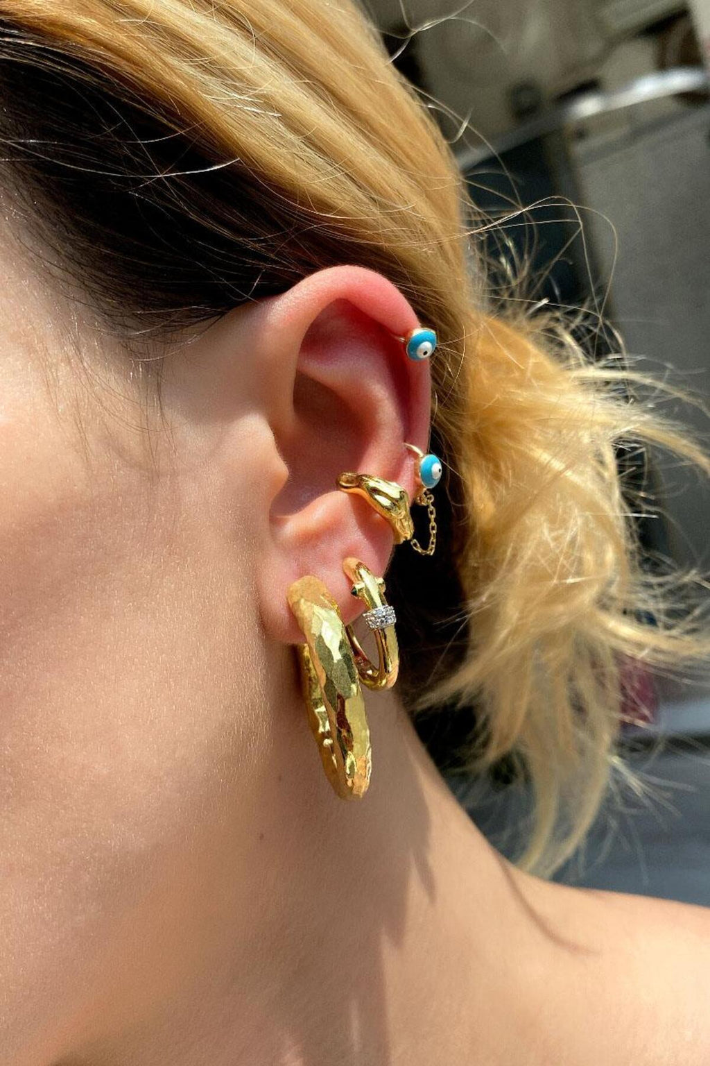 Büyük Boy Mineli Nazar Göz Zincirli Halka Piercing Küpe
