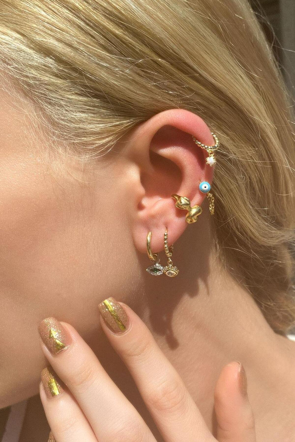 Opal Taşlı Göz Piercing Küpe