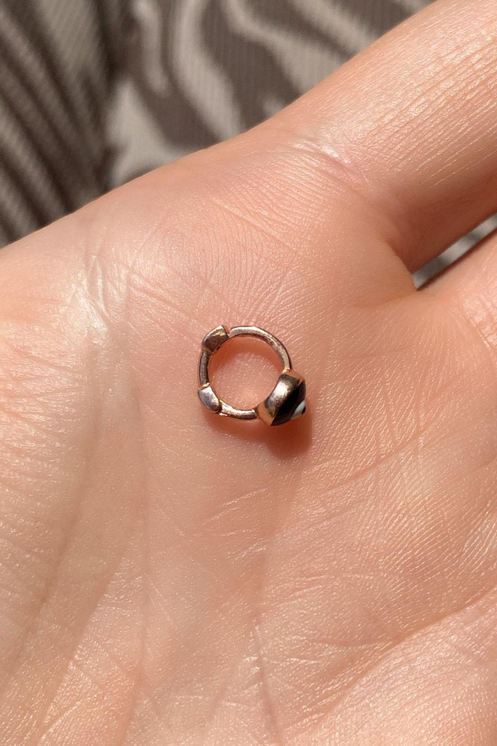 Küçük Boy Lacivert Mineli Nazar Göz Halka Piercing Küpe