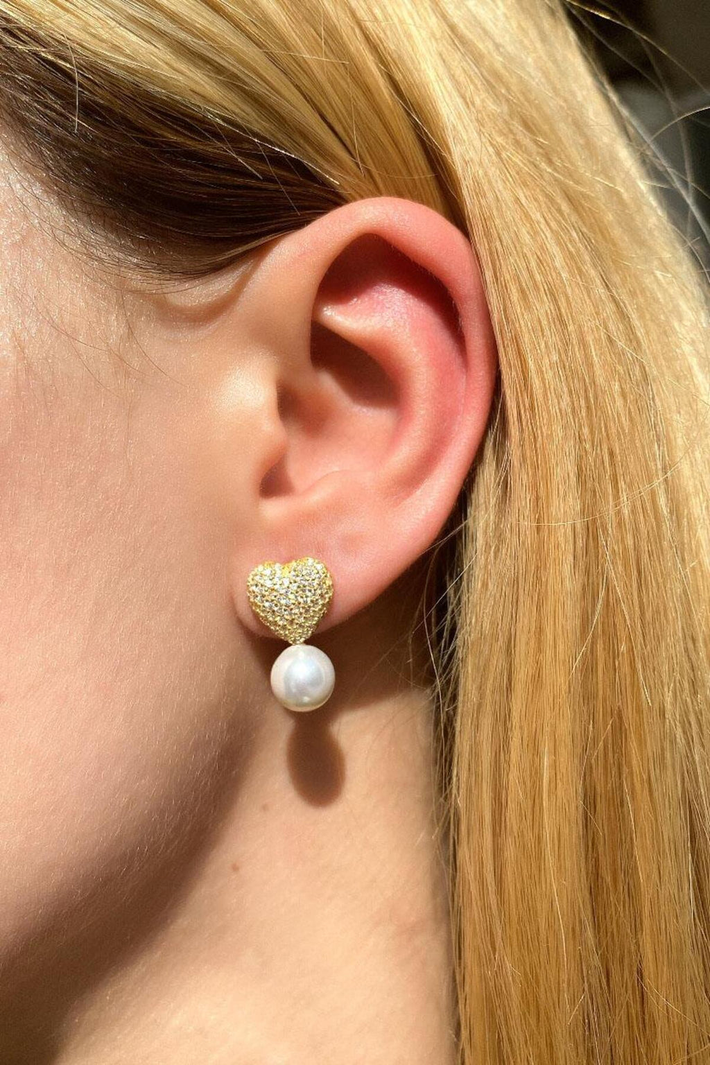 İncili Kalpli Küpe