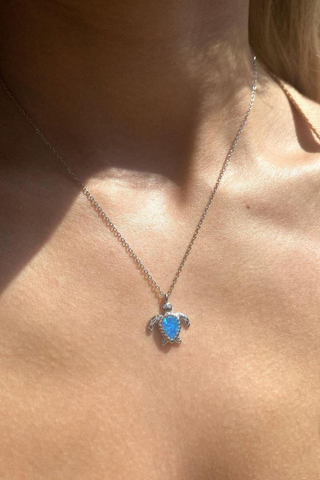 925 Ayar Gümüş, 14 Ayar Gold, Mavi Opal Taşlı Kaplumbağa Kolye