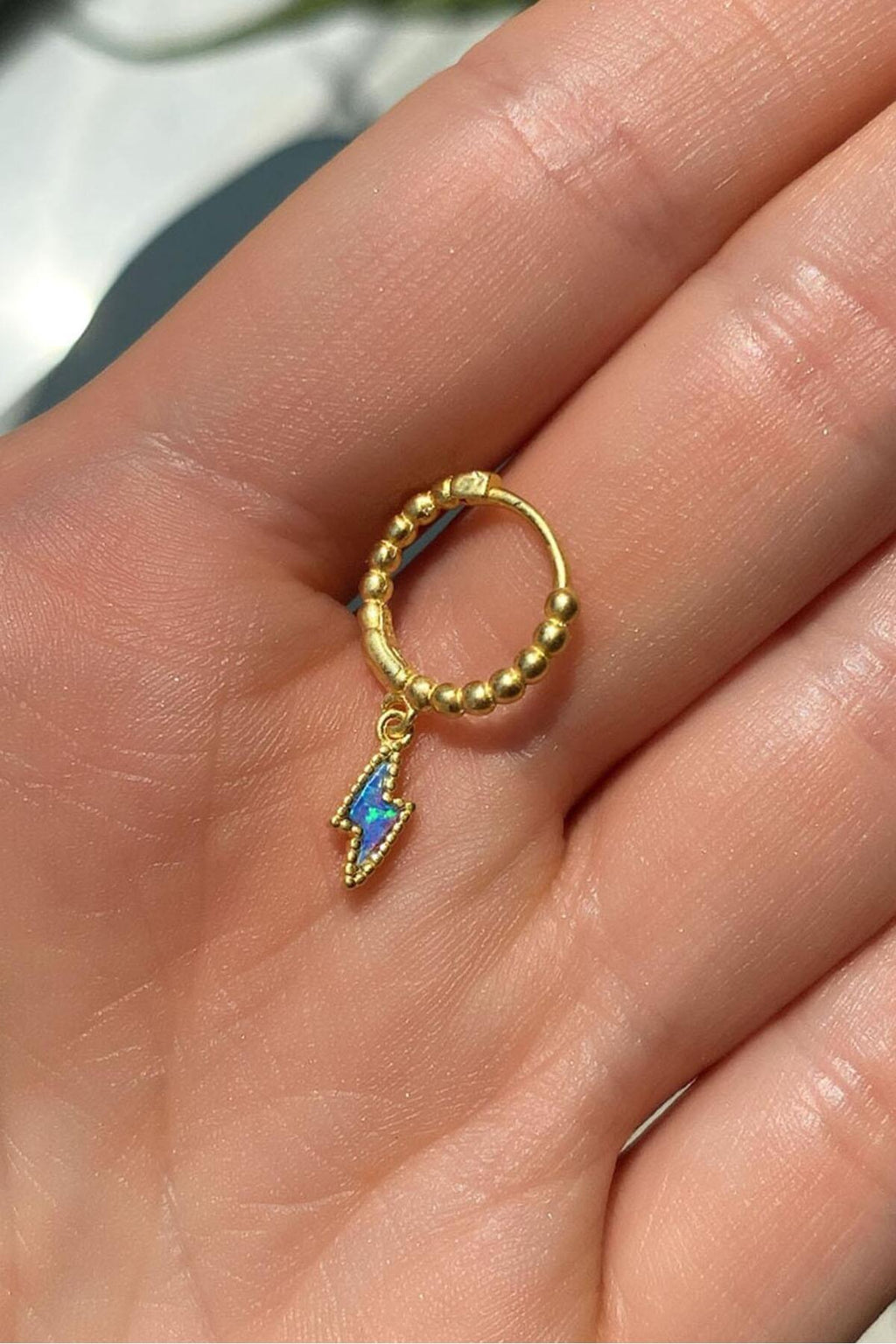 Tekli, Şimşek Mavi Opal Taşlı Piercing Küpe