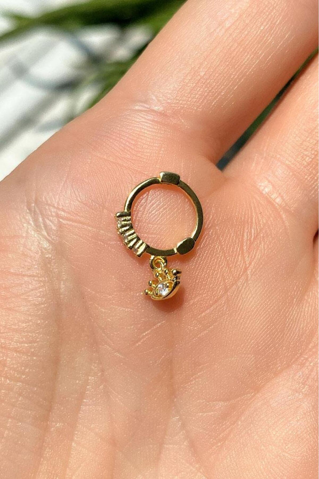 Sallantılı Göz Halka Piercing Küpe