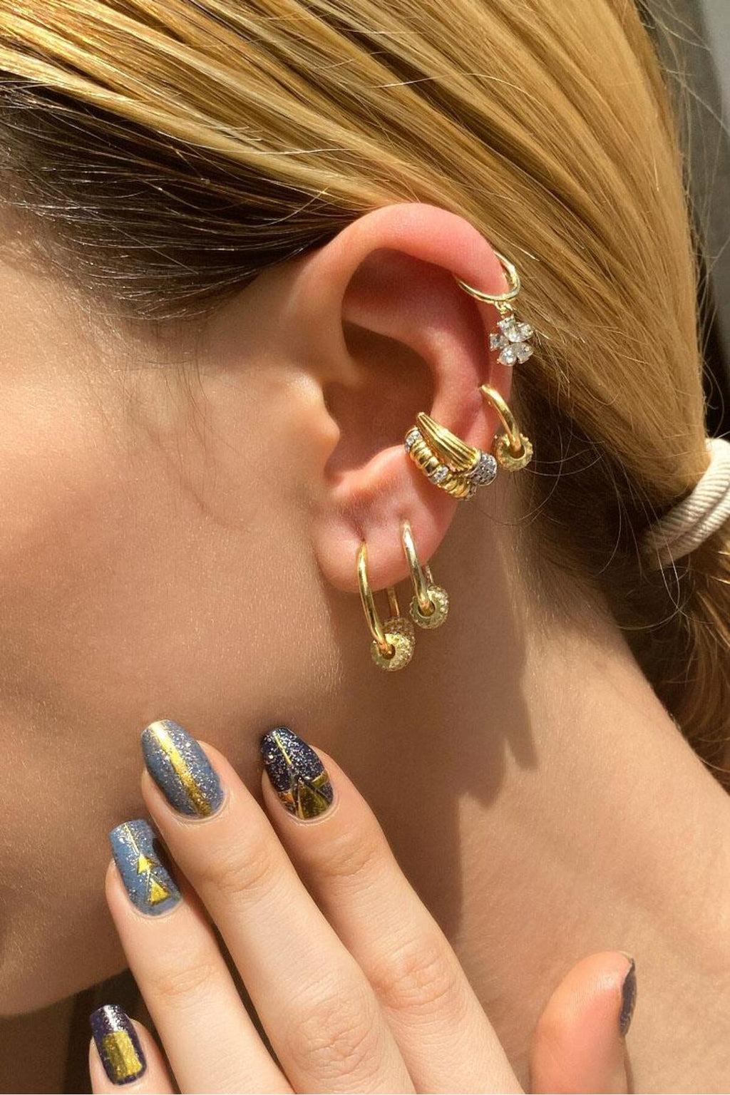 Papatya Halka Piercing Küpe