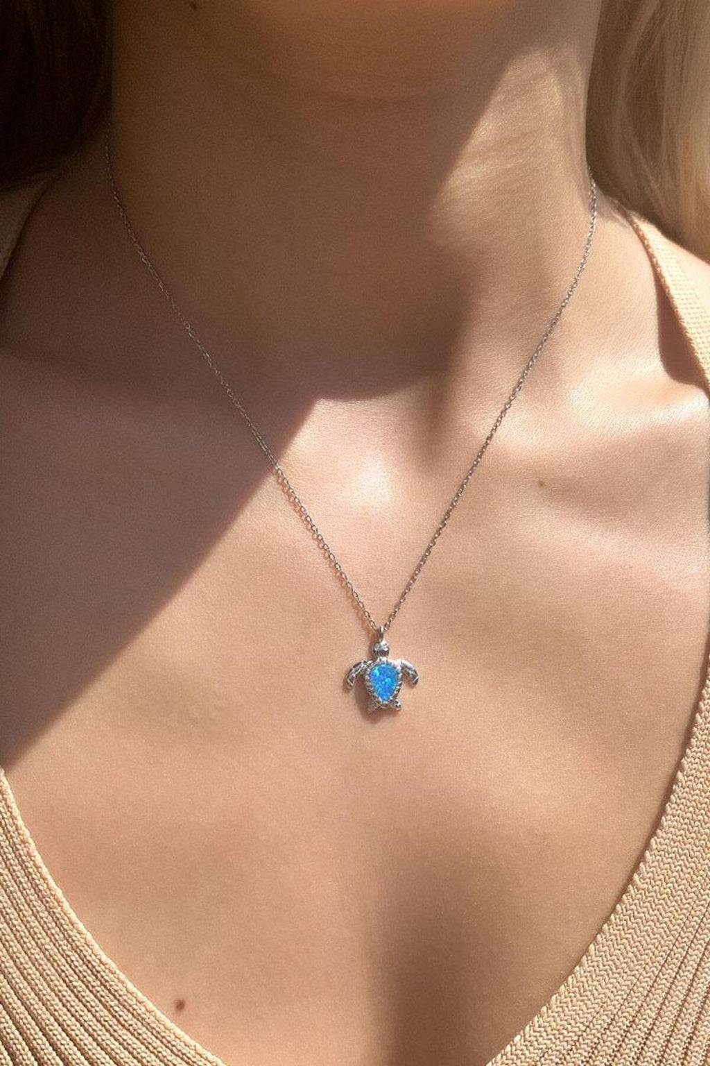 925 Ayar Gümüş, 14 Ayar Gold, Mavi Opal Taşlı Kaplumbağa Kolye