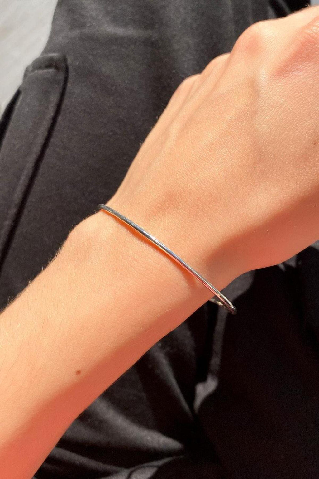 Unisex İnce Kelepçe Bileklik