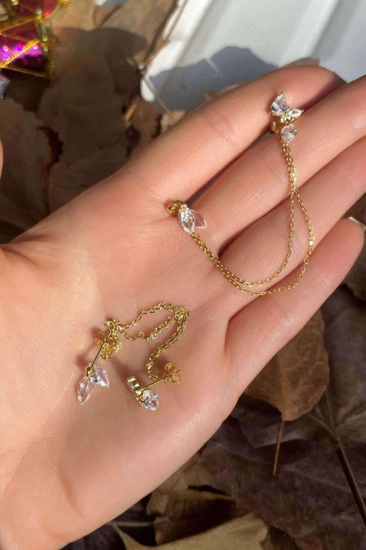 2li, Sallantılı Taşlı Zincir Küpe