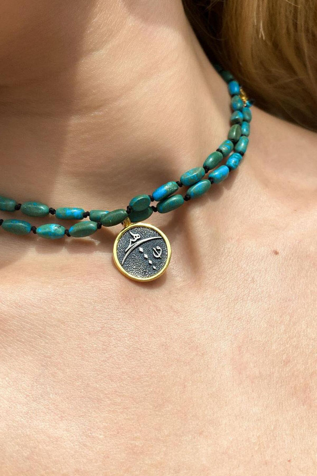 Doğal Taşlı Çift Dolamalı Choker Kolye