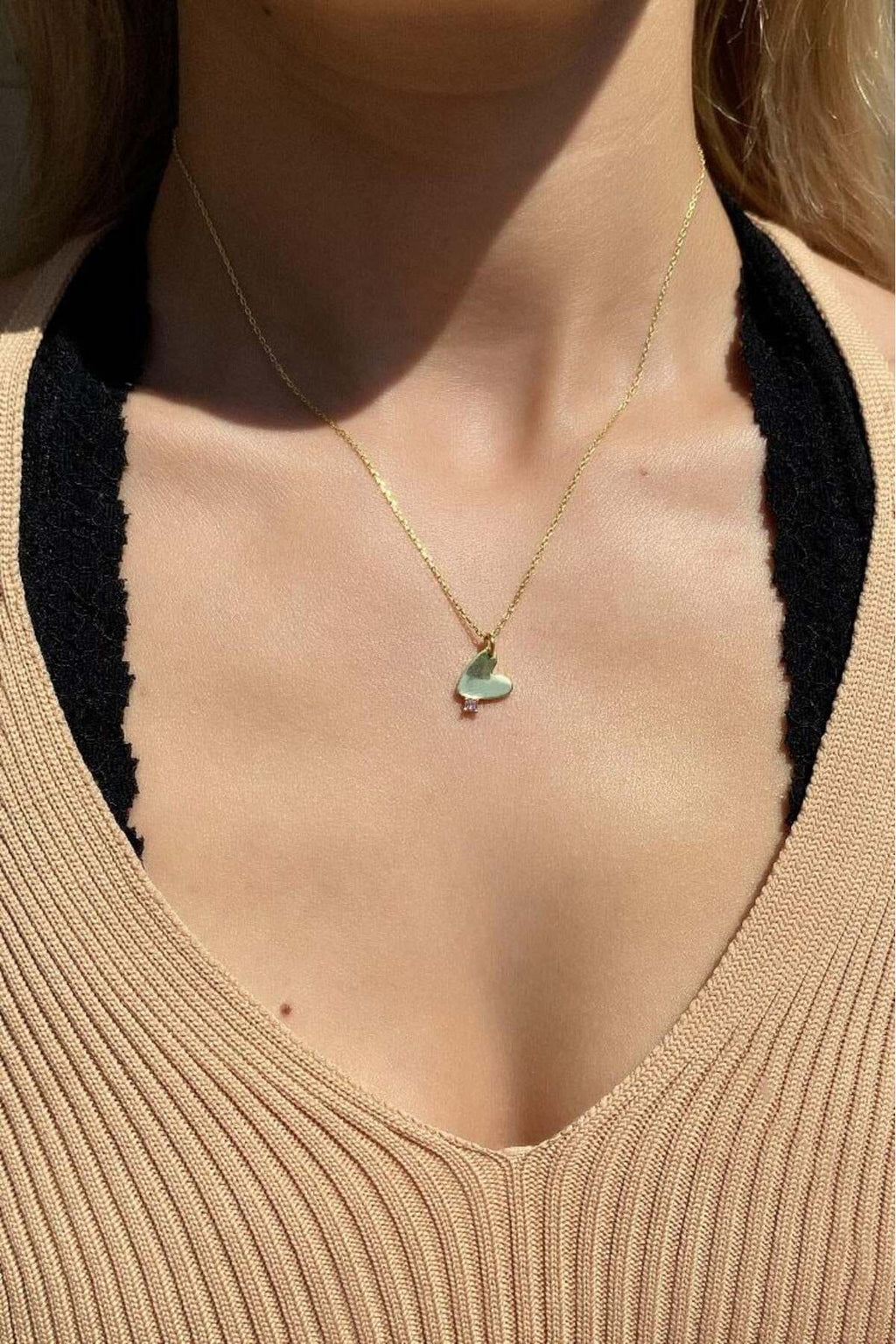 925 Ayar Gümüş, 14 Ayar Gold, Lacivert Taşlı Minimal Kalp Kolye. Sevgililer Günü