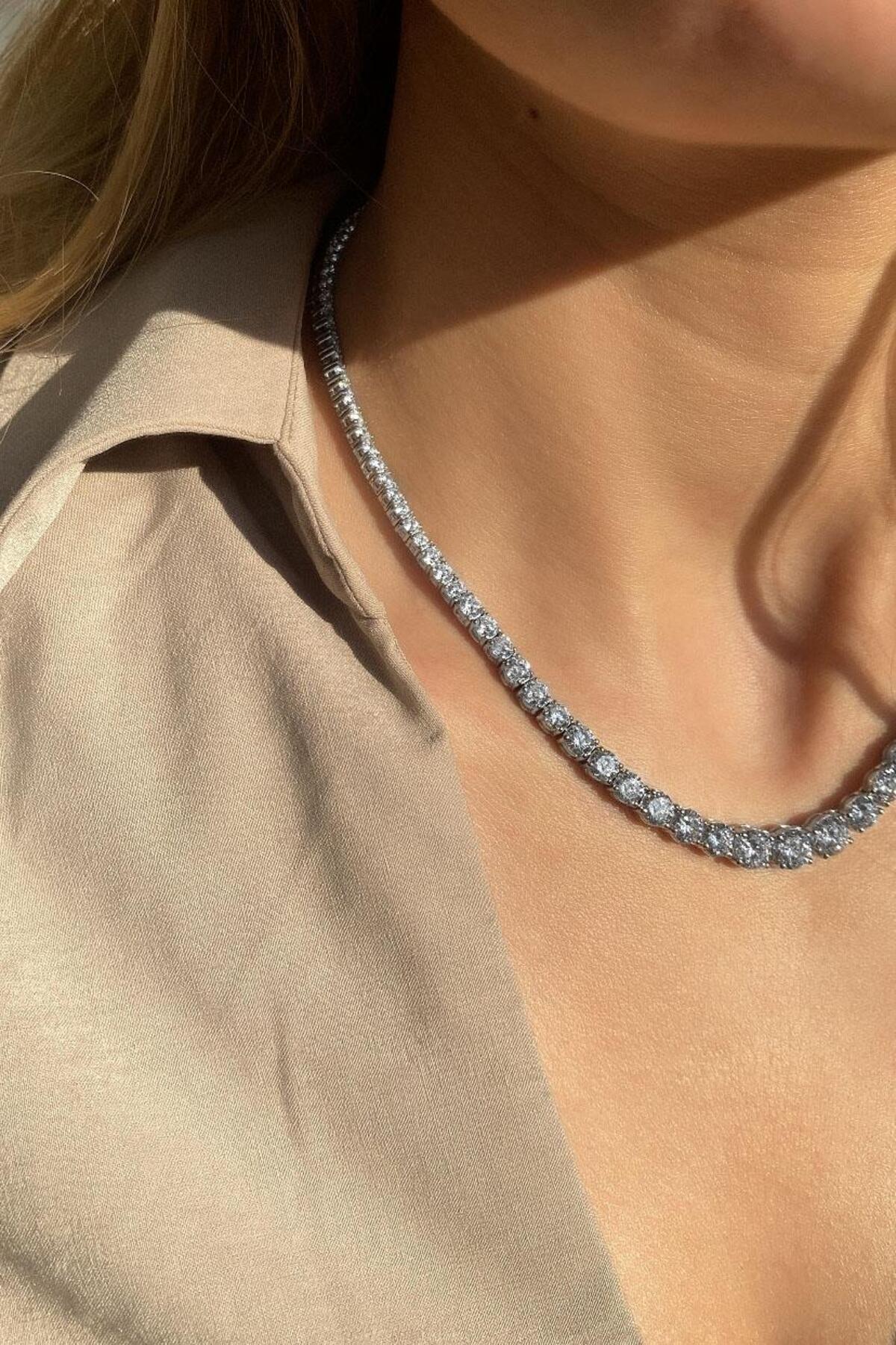 +A Kalite Zirkon Taşlı Küçükten Büyüğe Sıralı Pırlanta Kilit Su Yolu Küçük