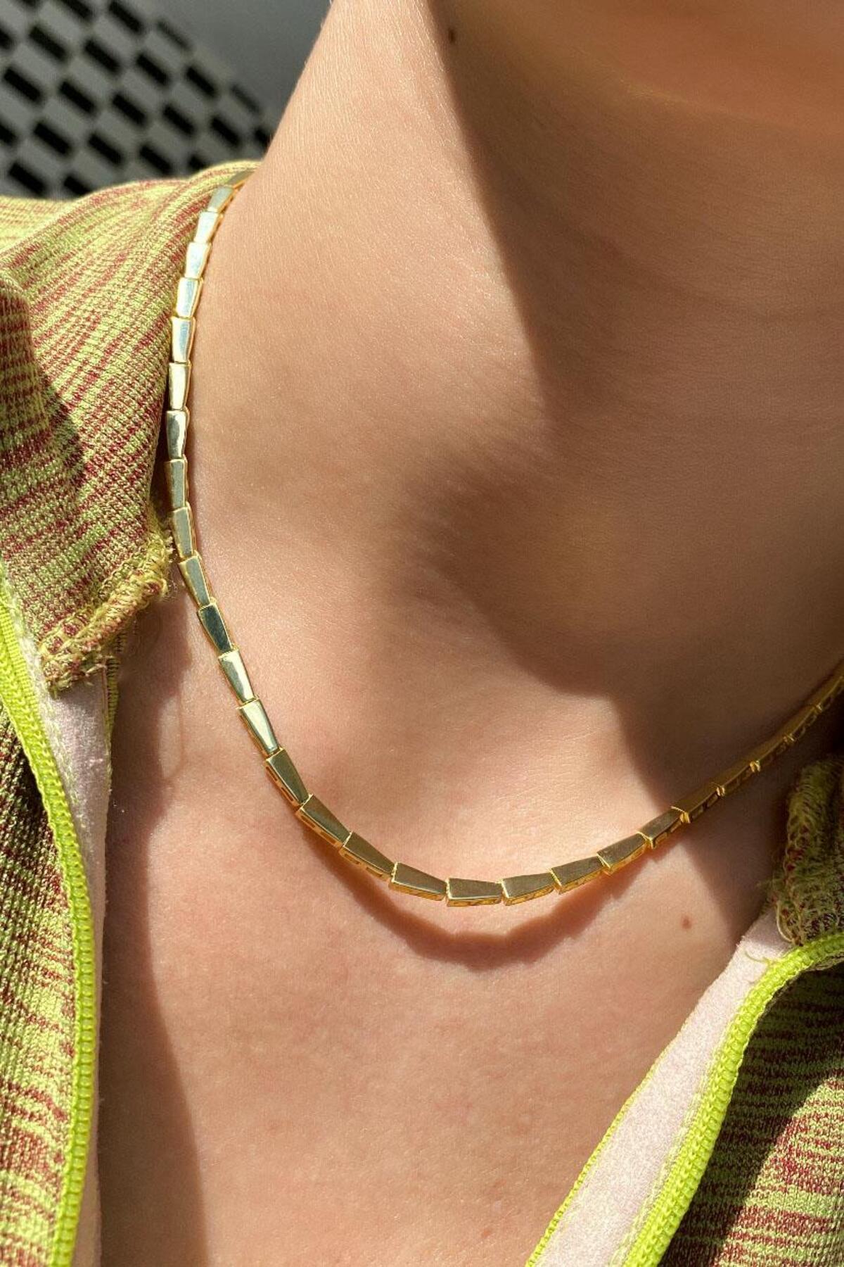 Oval Sıralı Choker Kolye