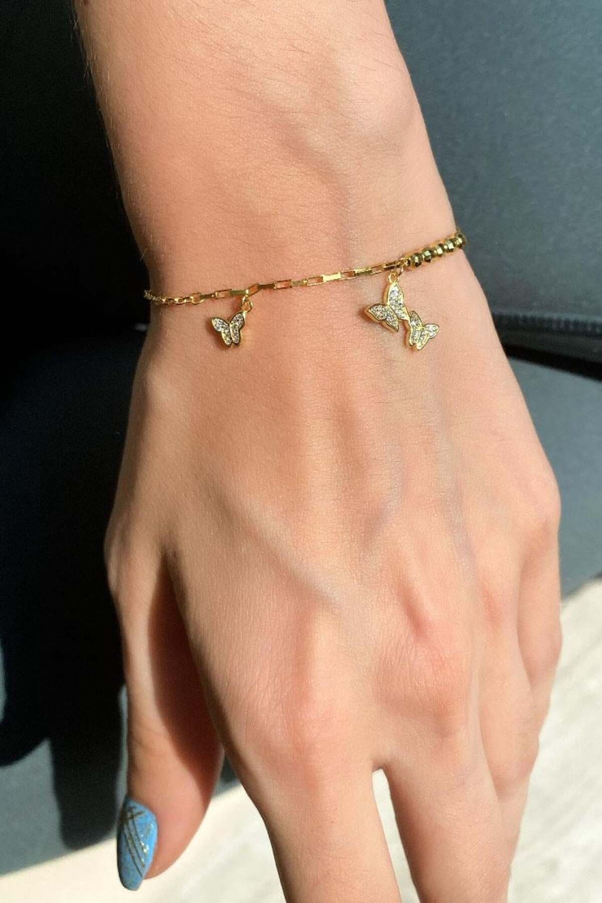Dorika Taşlı Sallantılı Kelebek Bileklik