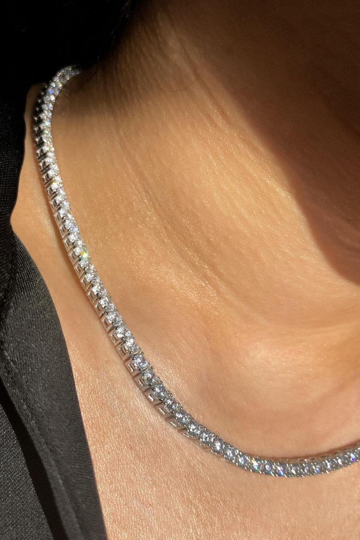3mm +A Kalite Zirkon Taşlı, Pırlanta Kilit Su Yolu Kolye
