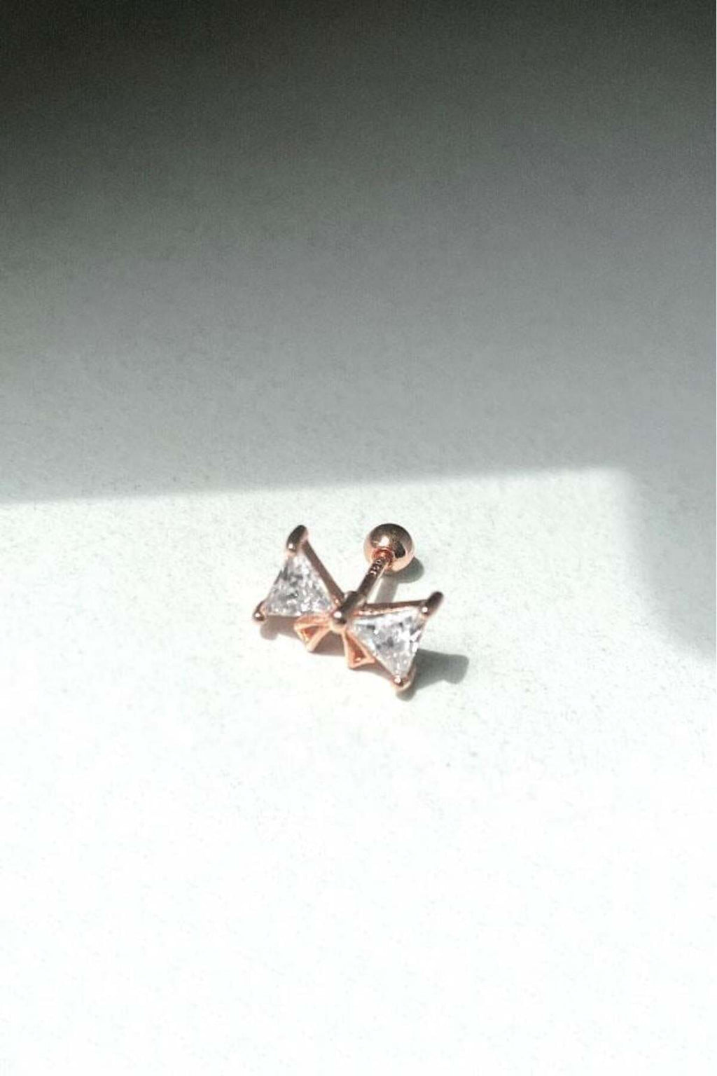 Kurdele Piercing Küpe