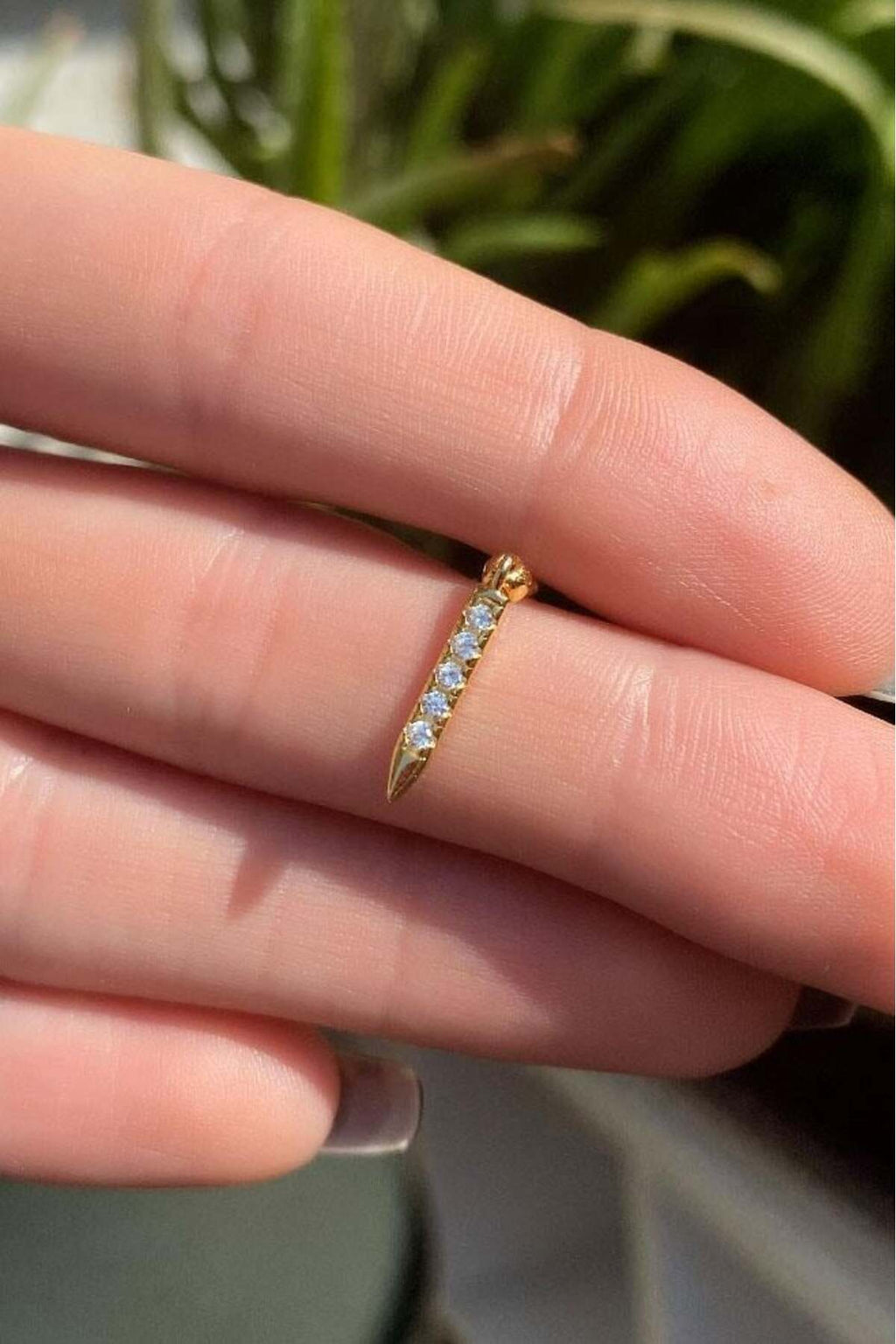 Sallantılı Piercing Küpe