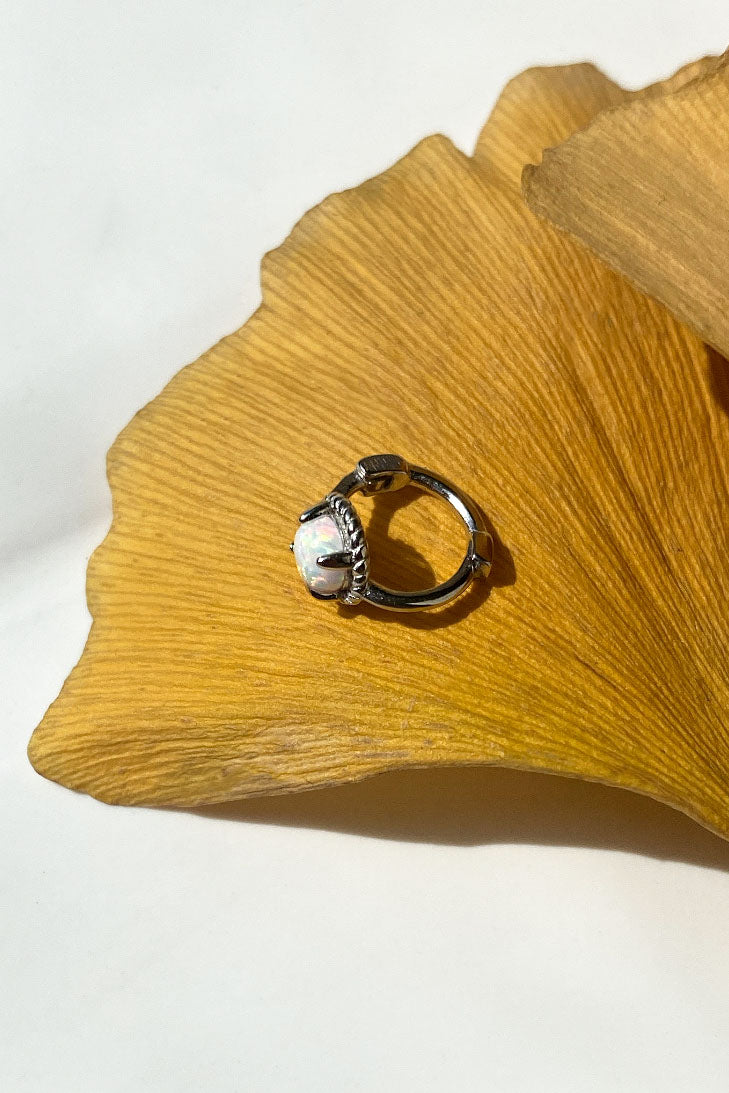 Opal Taşlı Halka Piercing Küpe