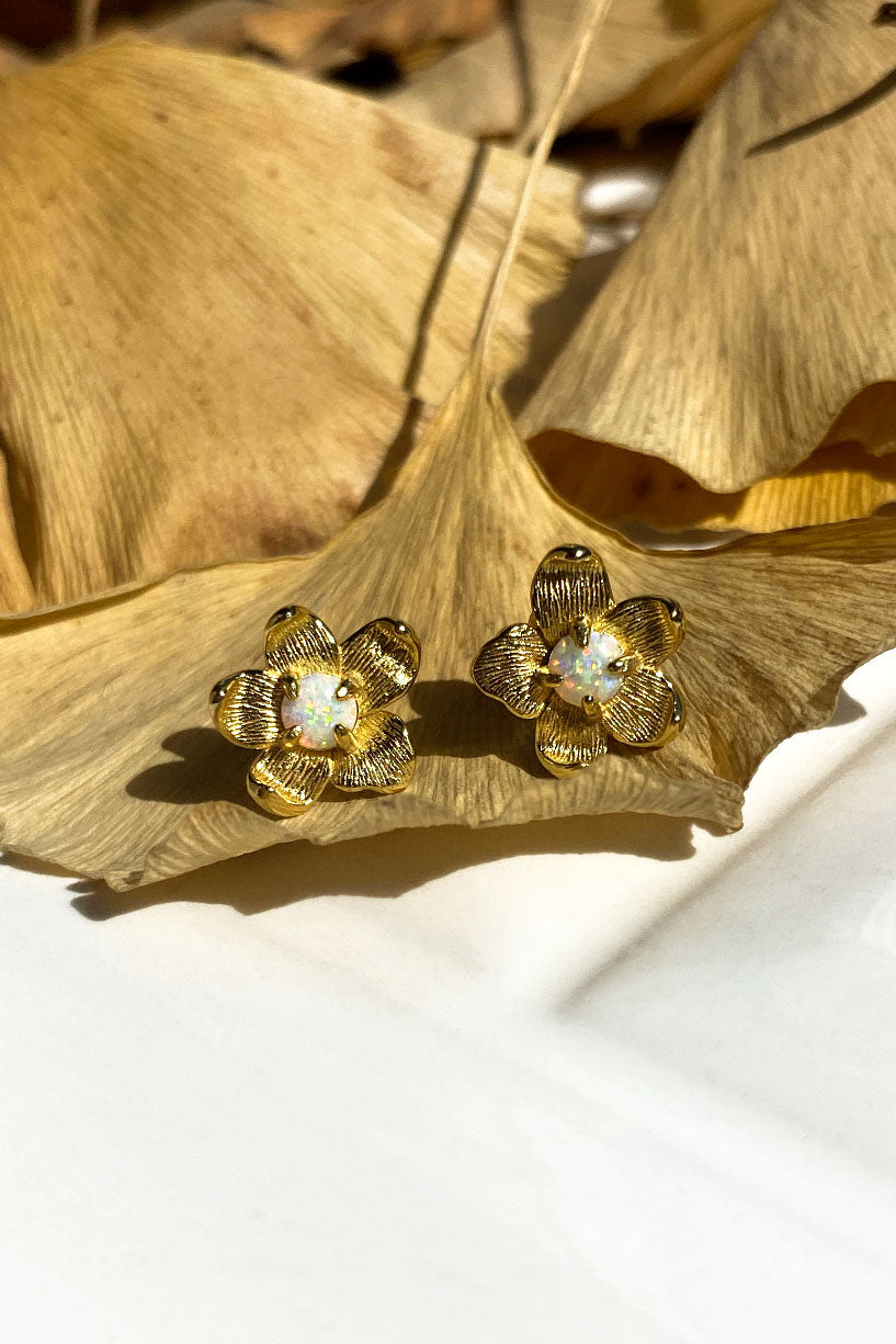 Opal Taşlı Papatya Küpe