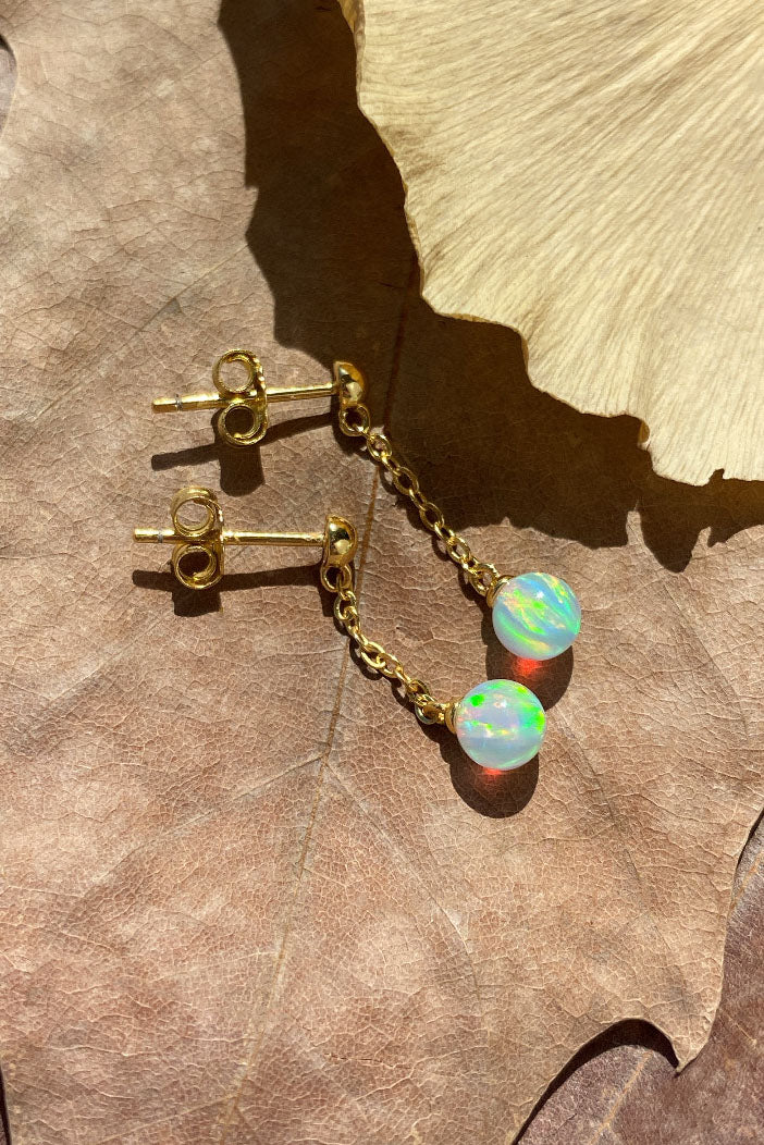 Opal Taşlı Minimal Küpe