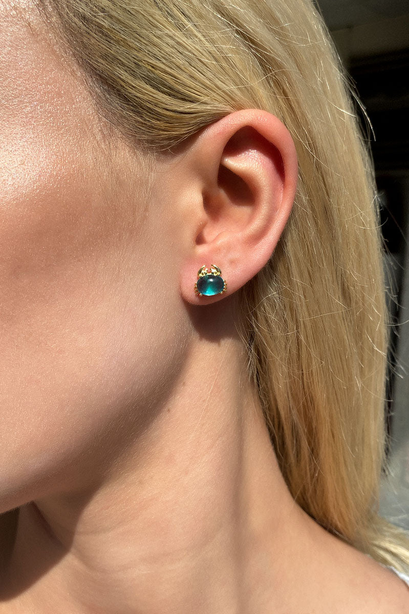 Opal Taşlı Minimal Yengeç Küpe
