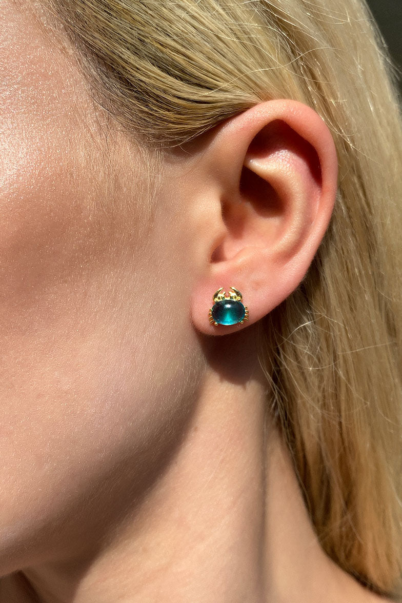 Opal Taşlı Minimal Yengeç Küpe